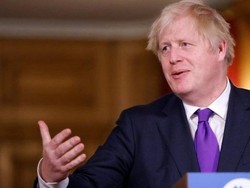 PM Inggris Disuntik Vaksin AstraZeneca, Pastikan Tidak Ada Masalah