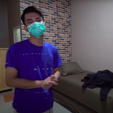 Pindah dari Rumah Raffi Ahmad, Begini Potret Kosan Baru Dimas Ahmad