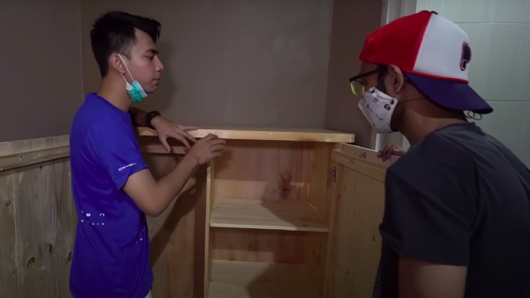 Kosan Dimas kembaran Raffi Ahmad Kosan Dimas kembaran Raffi Ahmad