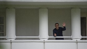 Netizen Heboh Anies Sejajar dengan Elon Musk Jadi Heroes