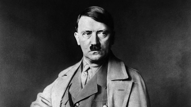 Seorang politikus Namibia mendadak terkenal setelah memenangkan pemilu lokal, penyebabnya karena dia bernama Adolf Hitler.