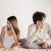 Pacar Kamu Mulai Hilang Tanpa Kabar? Bisa Jadi Itu Tanda Kalau Dia Bosan
