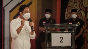 Gibran Sapa Warga di CFD Jakarta Pagi Ini