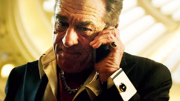 img-title Aktor Legendaris Robert De Niro Berbagi Kisah Hidup di Mola TV