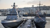 FOTO: Israel Datangkan Saar 6, Kapal Perang Tercanggih Israel pada Rabu (2/12) menerima kedatangan sebuah kapal perang korvet tercanggih bautan Jerman, Saar 6 di Pelabuhan Haifa.