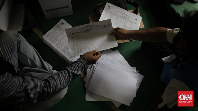 Sebanyak 496 personel gabungan dari Polresta Mamuju dan Kodim 1418 dikerahkan untuk pengamanan Pilkada Mamuju pada 9 Desember 2020 mendatang.