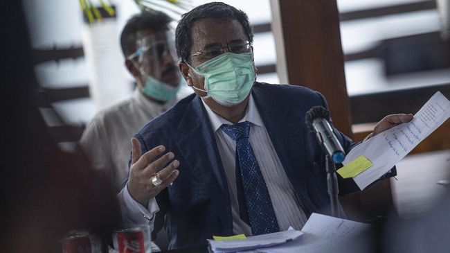 Hotman Paris bersikeras ogah mundur sebagai pengacara Desiree Tarigan, bahkan sesumbar biasa menangani klien pengusaha taipan.