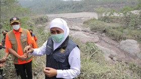 Khofifah Bakal Relokasi Rumah Warga Korban Banjir Pasuruan