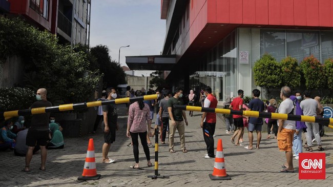 Ketiga provinsi yang tercatat dapat menjaga konsistensi pemenuhan standar tes Covid-19 WHO adalah DKI Jakarta, Kalimantan Timur, dan Papua. 