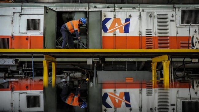 KAI akan mengoperasikan 47 perjalanan kereta api (KA) per hari untuk melayani penumpang pada libur Natal 2020 dan Tahun Baru 2021 (Nataru).