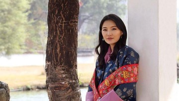 JETSUN PEMA BUKTIKAN DIRINYA PANTAS