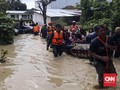 Medan Terendam Banjir, Warga Ramai-ramai Minta Evakuasi