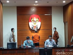 KPK Tahan Eks Pejabat Kemenag Tersangka Kasus Korupsi Rp 16 Miliar