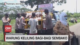 VIDEO: Polisi Dirikan Warung Keliling Bagi-bagi Sembako