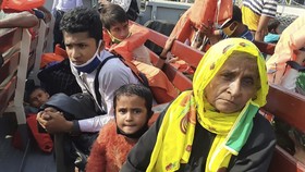 2 Hari Terapung, Perahu 30 Pengungsi Rohingnya Diselamatkan
