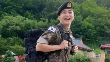 img-title Selesai Wajib Militer, Xiumin EXO Bakal Sapa Fans Lewat Siaran Langsung