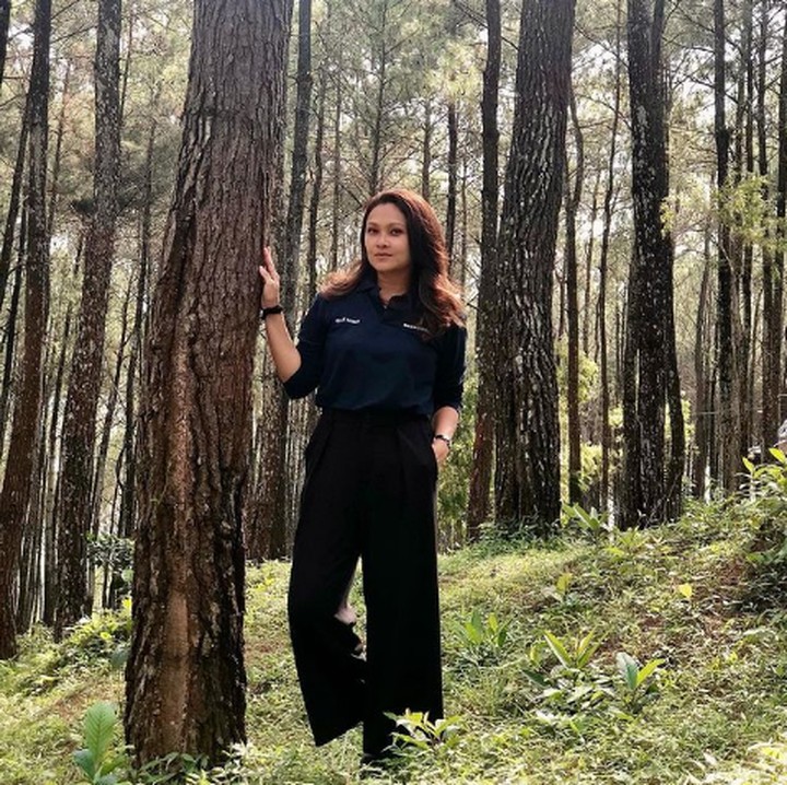 <p>Disibukkan dengan urusan sebagai istri Mensos, Grace Batubara tak lupa menghabiskan waktu luangnya dengan jalan-jalan. (Foto: Instagram @gracebatubaraoffc)</p>