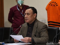 Firli Bahuri Pastikan 3 dari 7 Buron KPK Berada di Luar Negeri