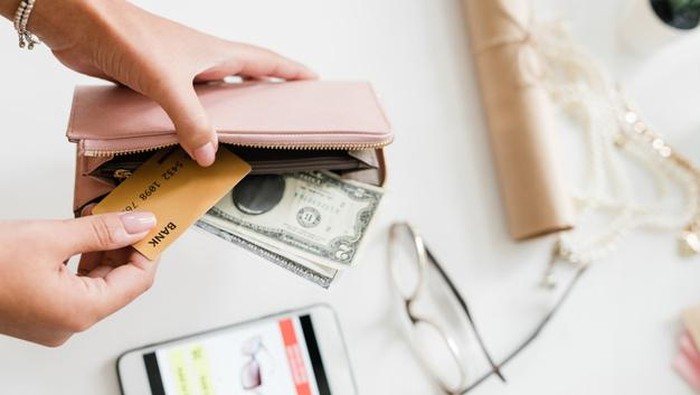 Tips Hemat Antimainstream yang Efektif Kurangi Pengeluaran Bulanan