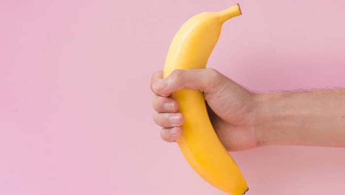 Bikin Suami Keenakan karena Hand Job? Tips Super Rahasia Ini Kuncinya!