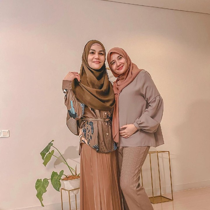 <p>Zaskia selalu antusias ketika hendak melakukan USG untuk melihat perkembangan calon bayinya, Bunda. (Foto: Instagram @zaskiasungkar15)</p>