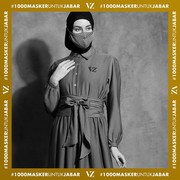 Desainer Vivi Zubedi Bagikan 1000 Masker Gratis Kain Batik Sunda