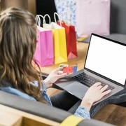Biar Gak Keliru, Ini Tips Beli Baju Online Anti Ketipu!