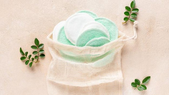 Boros Penggunaan Cotton Pads? Yuk, Beralih ke Reusable Cotton Pads