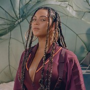 Mau Coba Protective Style? Cara Ini Bikin Rambut Kamu Tetap Keren dan Sehat