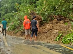 Longsor di Sukabumi, Ruas Jalan Cikaso-Tegalbuleud Sempat Tertimbun