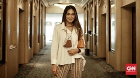 Luna Maya Buka Loker Terapis Pijat, Gaji Rp25 Juta per Bulan
