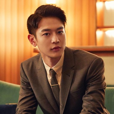 Reaksi Manis Minho SHINee Saat Dilamar Penggemar