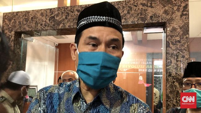 Munarman Kembali Jalani Sidang Kasus Terorisme Hari Ini Sidang dijadwalkan digelar sekitar pukul 09.00 WIB dengan agenda pemeriksaan saksi dari Jaksa.