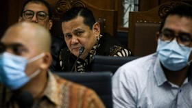 Hakim Nilai Napoleon Tak Kesatria dan Menyangkal Perbuatan