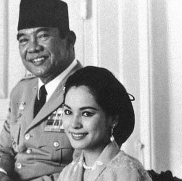 img-title 6 Potret Terkini Ratna Sari Dewi, Istri Presiden Sukarno Asal Jepang yang Miliki Kecantikan Abadi