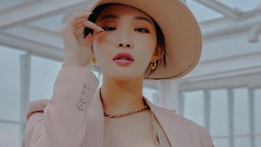img-title Para Idol KPop yang Lakukan Kontak dengan Chungha Negatif Covid-19