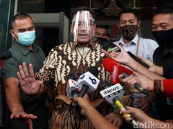Nama Achsanul Qosasi Muncul di Sidang Bansos, Ketua BPK Anggap Bukan Masalah