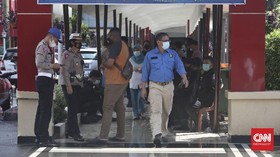 30 Jam Lebih, Polisi Belum Pulangkan 6 Jenazah Laskar FPI