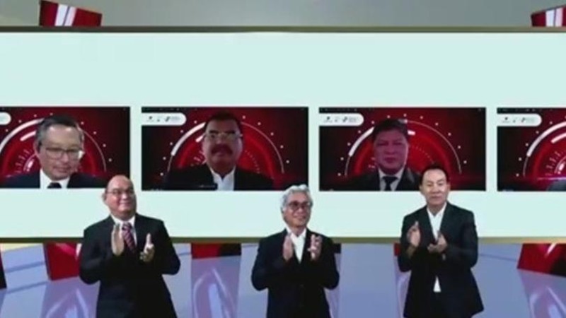Pada tahun 2030, SKK Migas memiliki target pencapaian produksi 1 juta barel minyak per hari (BOPD) dan 12 miliar standar kaki kubik gas per hari (BSCFD).