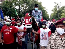 Tak Bisa Nyoblos, Cabup Tuban Setiajit Pantau Coblosan di Desa Kelahiran