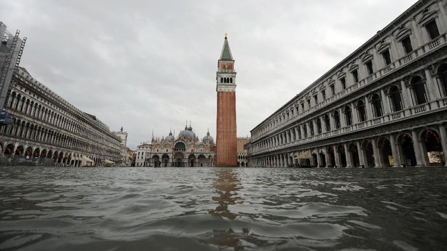 FOTO: Venesia Kembali Diterjang Banjir