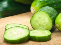 Pria Jepang Berhasil Turun 11 Kg dalam 2 Bulan dengan Diet Mentimun, Begini Metodenya