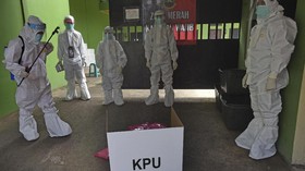 FOTO : Partisipasi Politik Ala Pasien Covid di Pilkada 2020