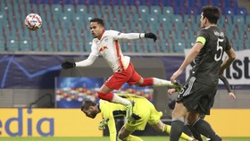 FOTO: Man United Tersingkir Usai Ditekuk Leipzig