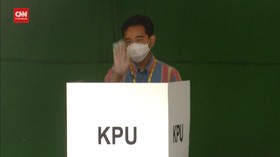 VIDEO: Gibran Rakabuming Nyoblos di TPS 22 Solo