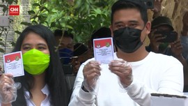 VIDEO: Ditemani Kahiyang, Bobby Nyoblos di Pilwalkot Medan