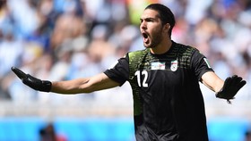 Gol Fenomenal Lemparan ke Dalam Sambil Jungkir Balik
