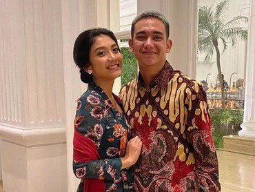 Mengenal Sosok Mertua Adipati Dolken, Ternyata Pejabat Plaza Indonesia