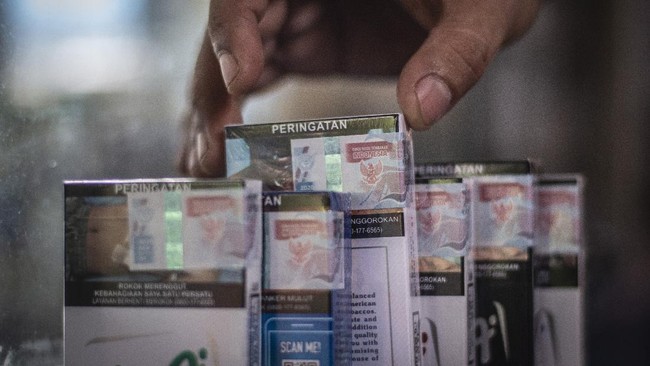 Peringatan kesehatan di balut rokok dinaikkan jadi seluas 50 persen. Saat ini, luas gambar baru 40 persen dari balut rokok.