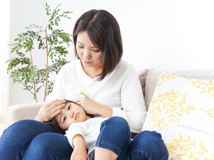 Waspada Musim DBD Saat Pandemi, Ini Beda Gejala Dengue & COVID-19 pada Anak
